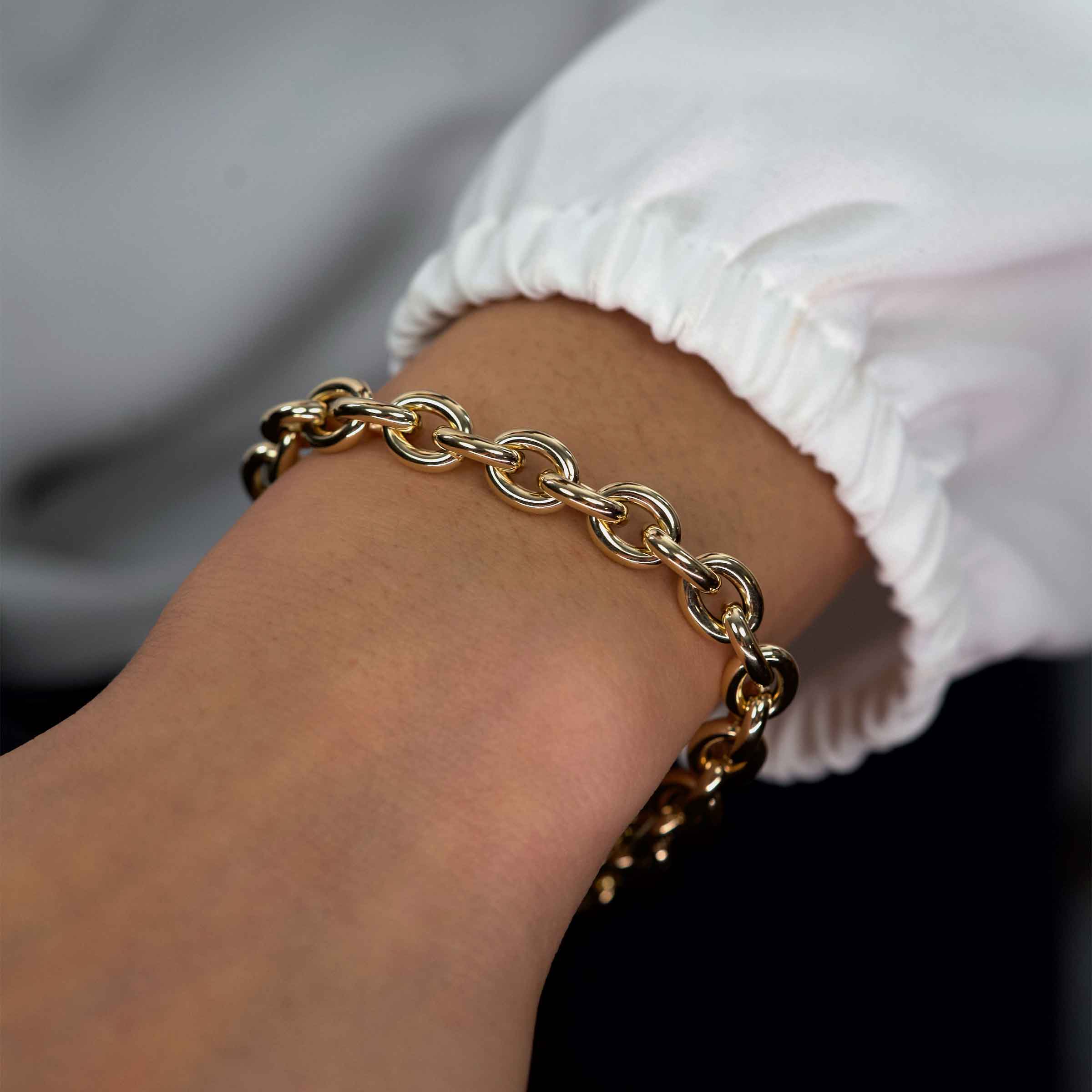 Sterling Silver Engraved Chain-Link Bracelet | HEIDIJHALE